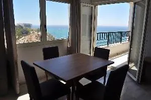 Flatotel Internacional 5* בנאלמדנה