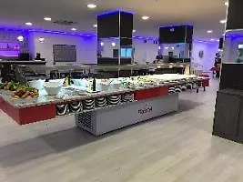 Flatotel Internacional 5* בנאלמדנה